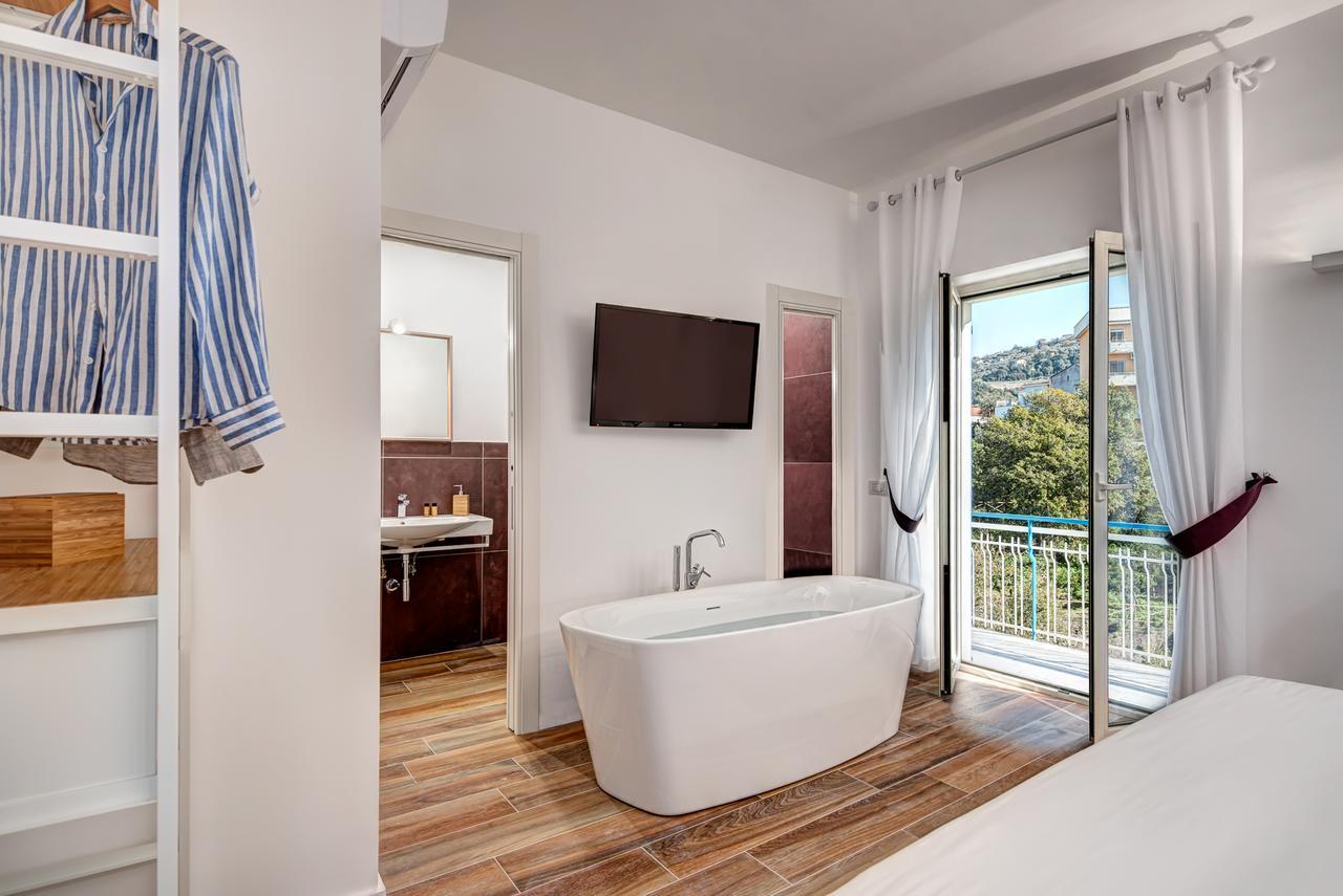 Caruso 6 By Villasandco Rentalsorrento